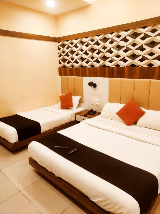 Hotel Keerthana Puttur Puttur  Exterior photo