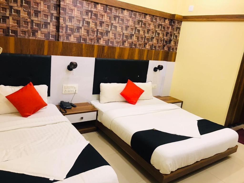 Hotel Keerthana Puttur Puttur  Exterior photo